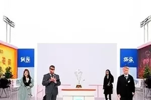 话题深水区封面图，多方观点讨论场景示意