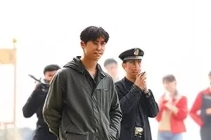 舆论场笔记封面图，讨论区留言与观点标签